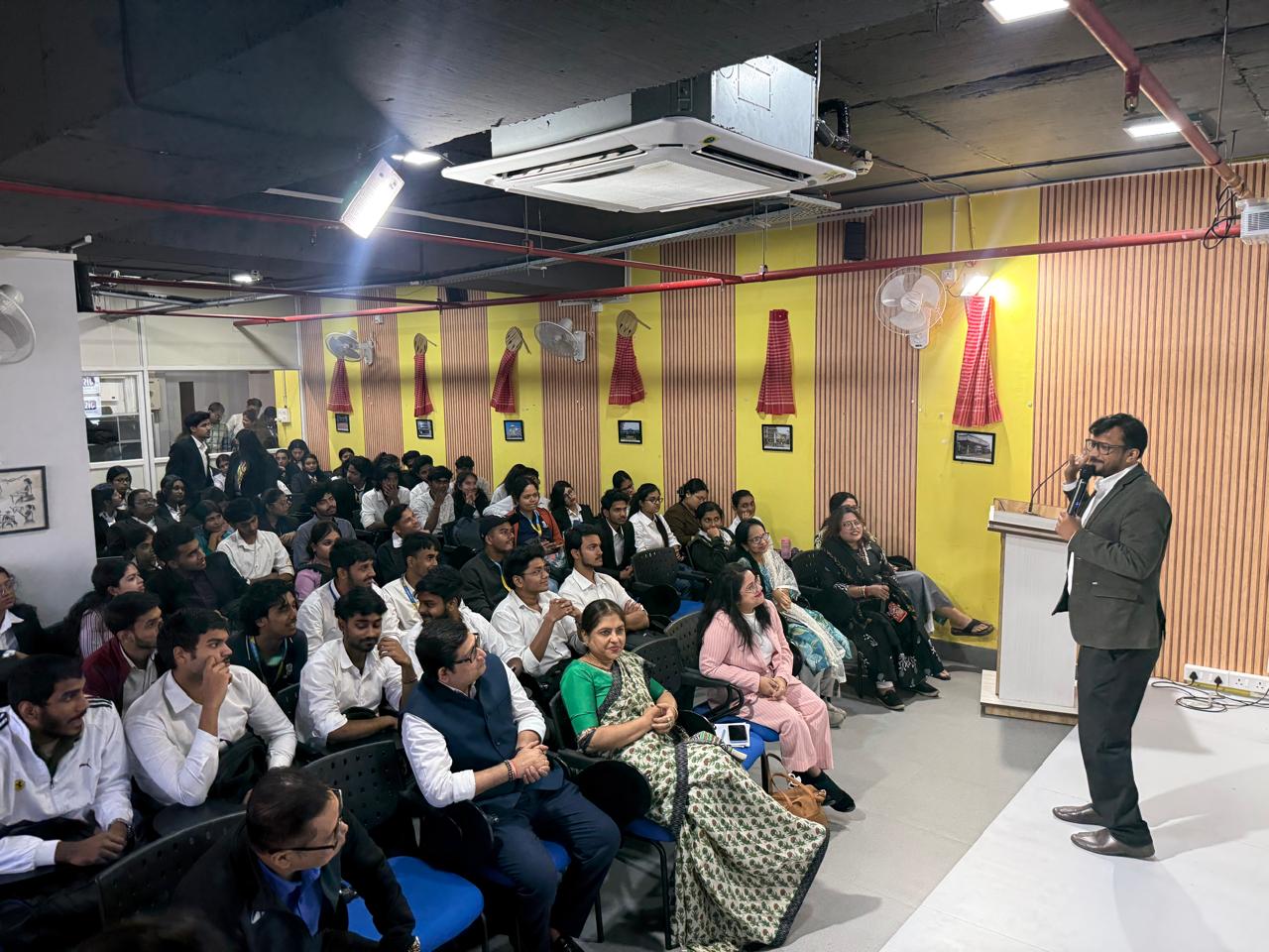 Honouring guest at JIS